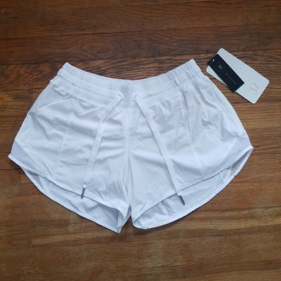 lululemon athletica Pants - ❌SOLD❌6 NWT lululemon hotty hot shorts